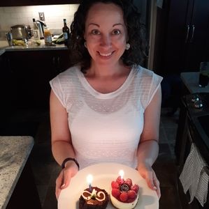 Meet your Posher, Andrea!